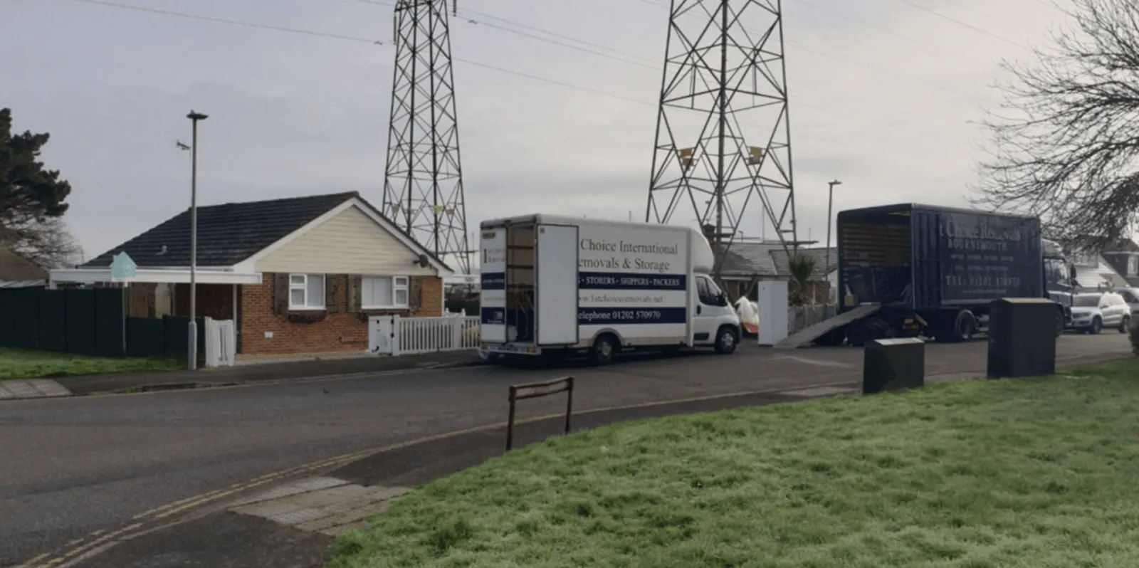 1st Choice Removals crew loading a lorry during a house move in Poole